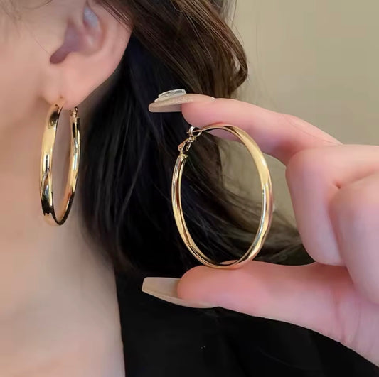 Platte hoepel oorbellen